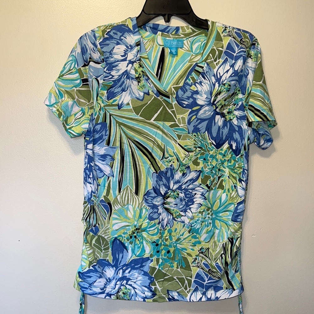 V neck Tee